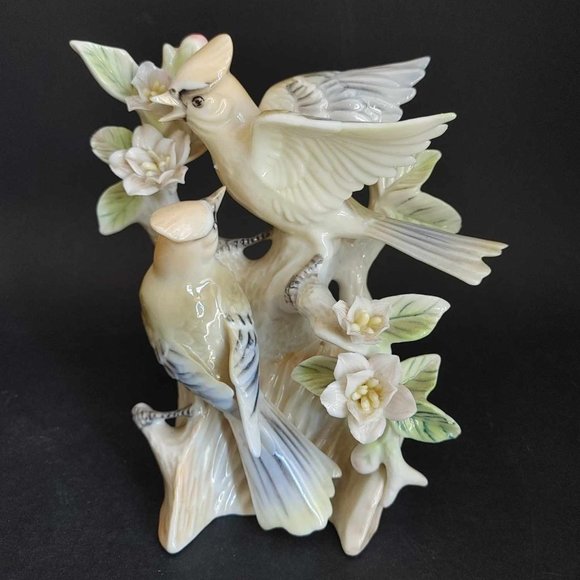 Vintage 1960s Ardalt Lenwile China Verithin Bird Figurine Wax Wing #6189 - Picture 2 of 10